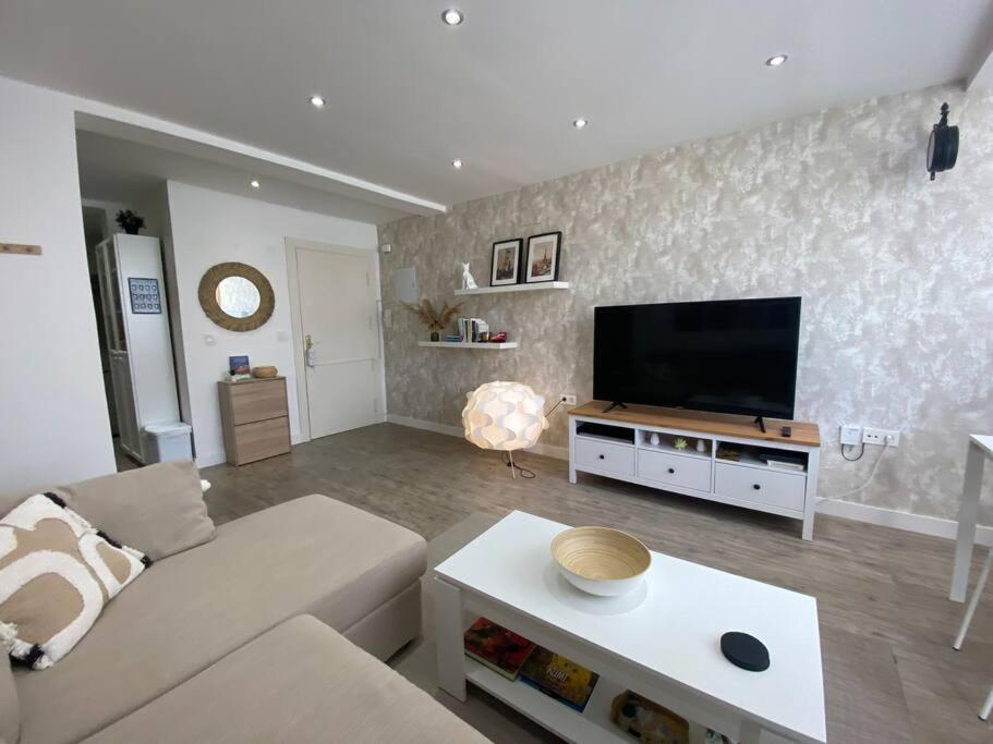 Piso 3 Habitaciones Recien Reformado En Fuengirola Exterior photo
